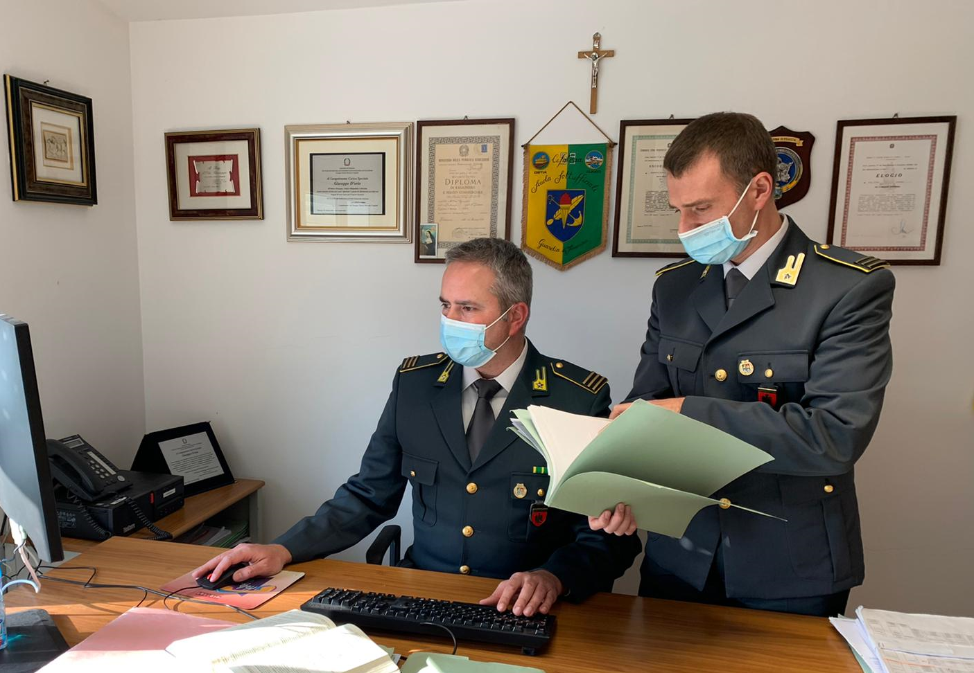 Percepiva fondi europei ma era stato condannato per mafia