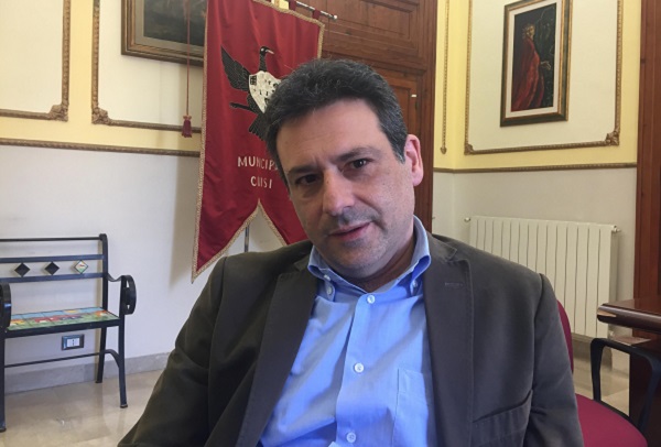 Covid: Sindaco di Cinisi, “Musumeci scarica responsabilità sui primi cittadini”