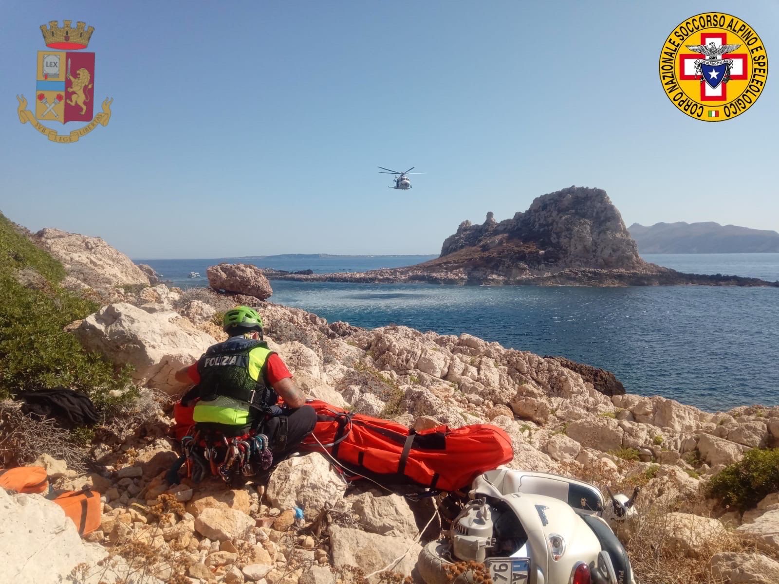 Levanzo, intervento per un turista precipitato sulla scogliera con lo scooter