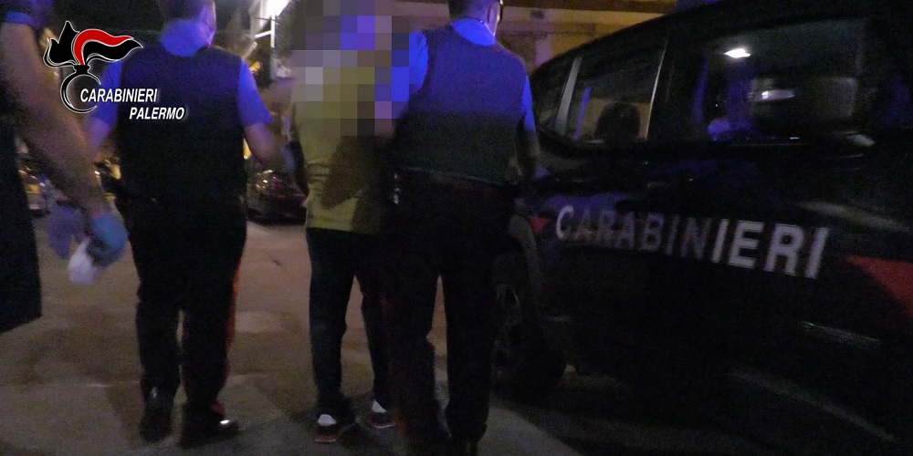 Tre arresti per mafia a Bagheria, pestarono un uomo che sfidò il boss