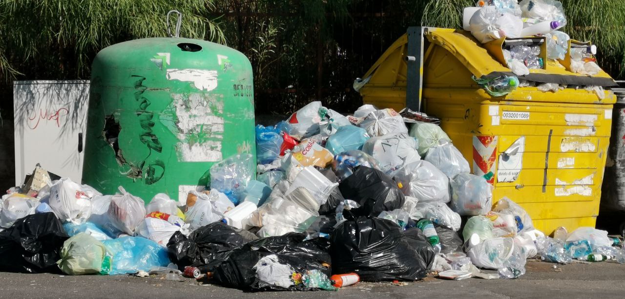 Rap non raccoglie differenziata. Caronia: “Città allo sbando”