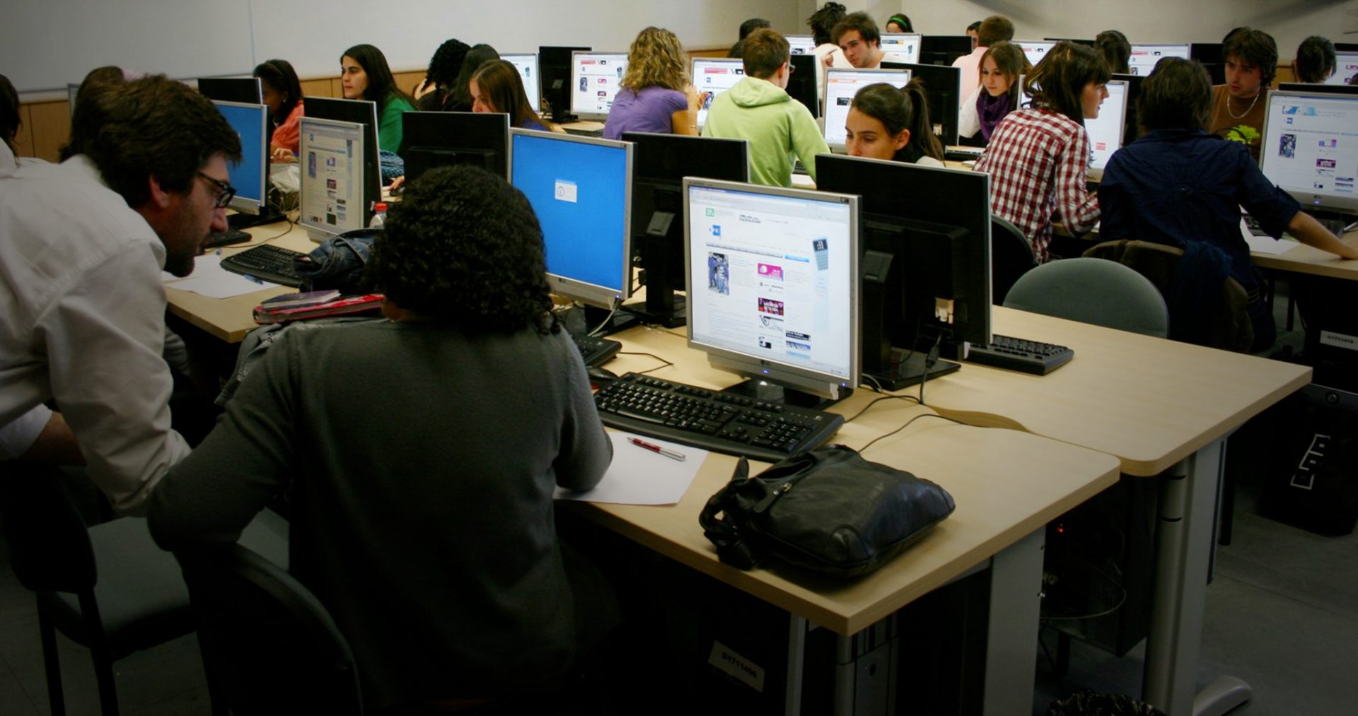 Risorse per la digitalizzazione delle scuole: come candidarsi