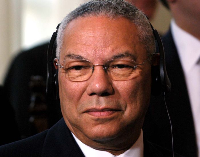 Usa, è morto ex Segretario Stato Colin Powell per complicazioni Covid