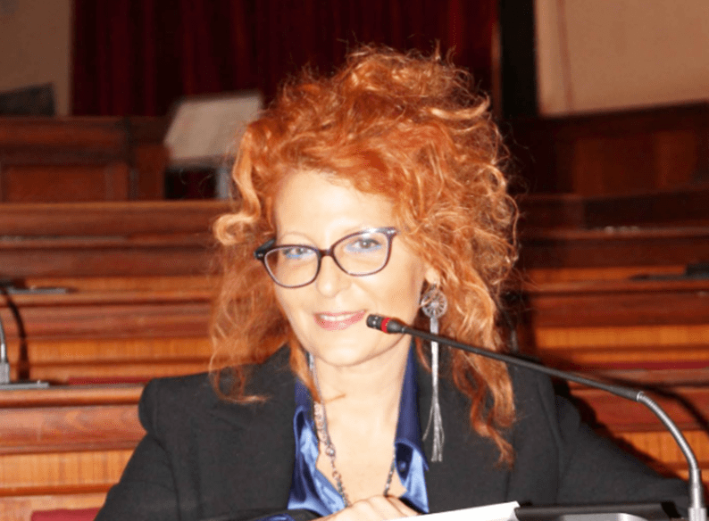 Tampon Tax aliquota al 10%, Gentile: “Più equo al 4%”