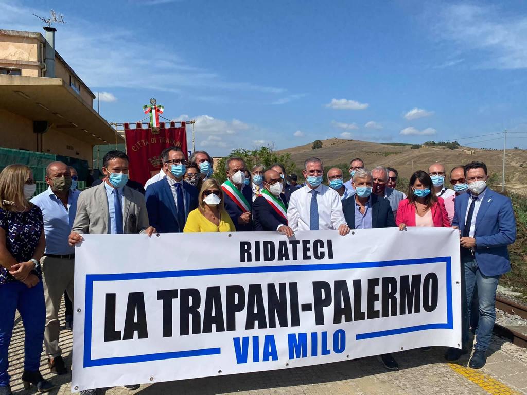 Ferrovie in Sicilia, vertice fra Falcone e Macello: “La Via Milo in gara a novembre”