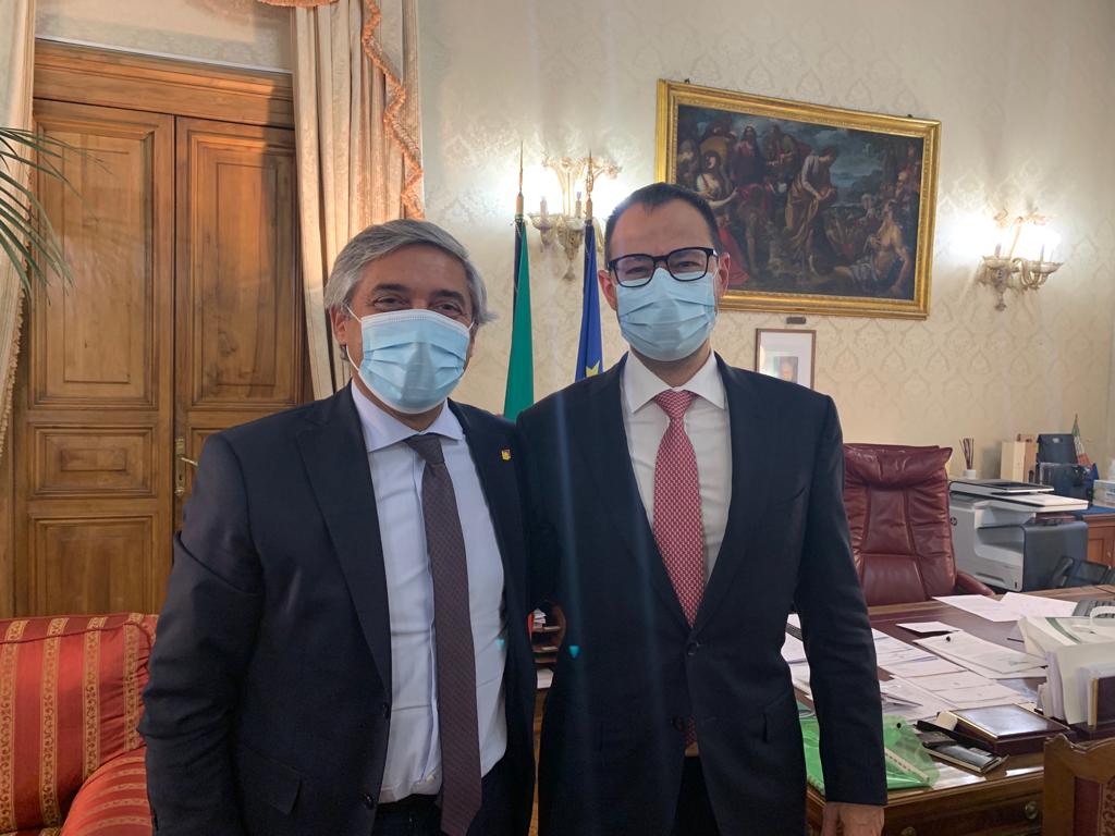 Pnrr, incontro tra Patuanelli e Scilla: rassicurazioni per i progetti siciliani