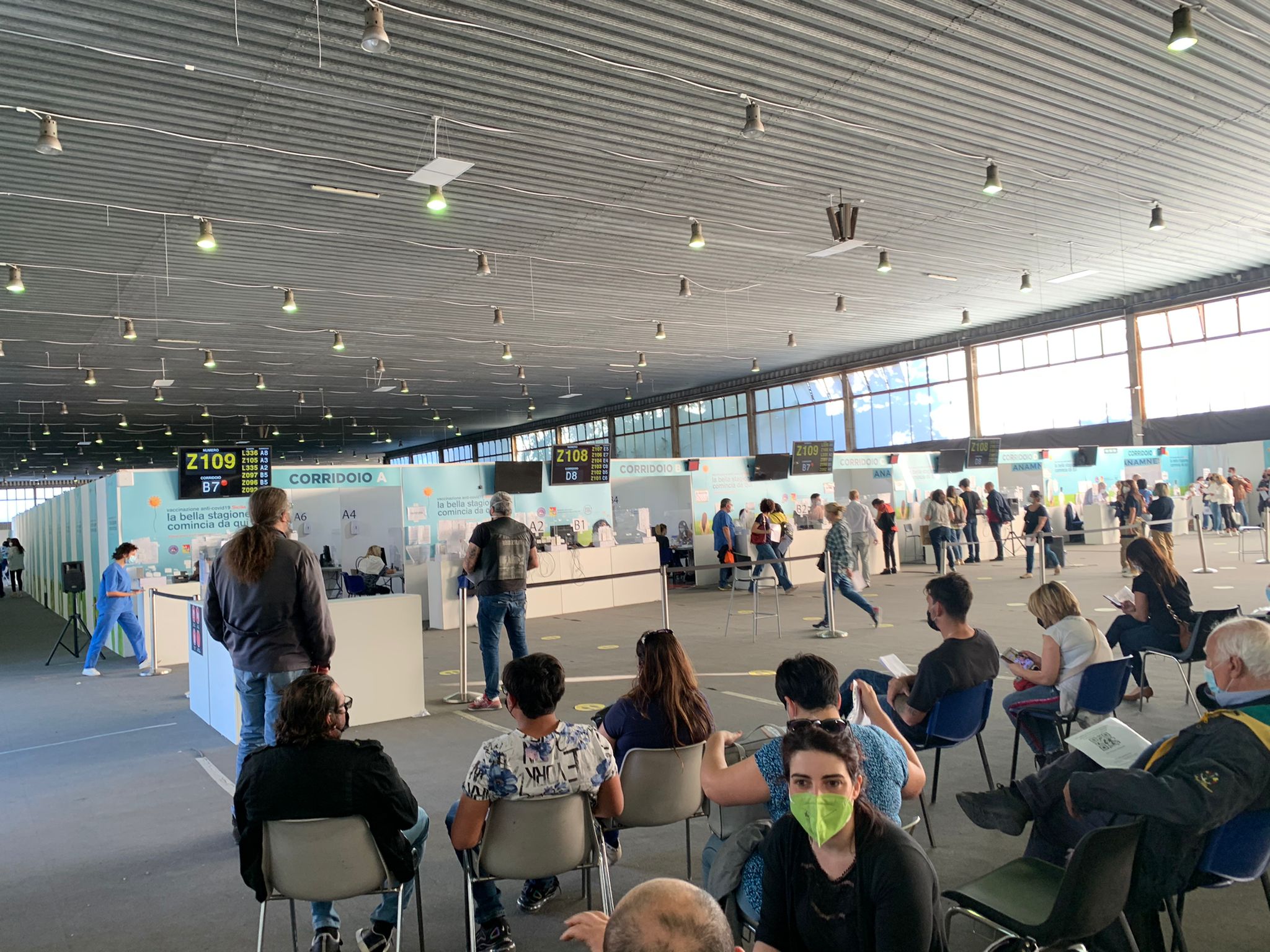 Terze dosi di vaccino: a Palermo quasi 5mila in un mese