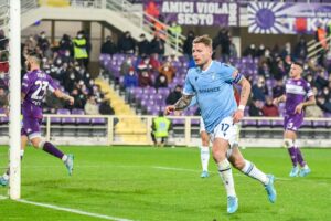 FIRENZE (ITALPRESS) - La Lazio espugna il 'Franchi' di Firenze conquistando una vittoria che...