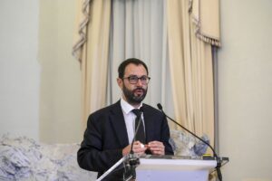ROMA (ITALPRESS) - "Il Pnrr è una grande occasione per la crescita del nostro Paese, abbiamo cercato...