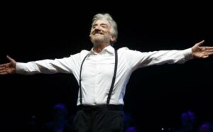 ROMA (ITALPRESS) - Dopo l'anteprima all'ultima Festa del Cinema di Roma, arriverà in esclusiva al...