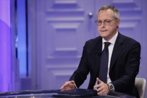 ROMA (ITALPRESS) - «Era chiaro che prima o poi le banche centrali avrebbero tirato una riga. In...