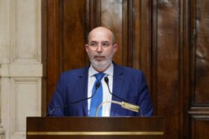 ROMA (ITALPRESS) - "Neanche mi ricordo di tutti i regolamenti che abbiamo approvato nel M5S, ne...