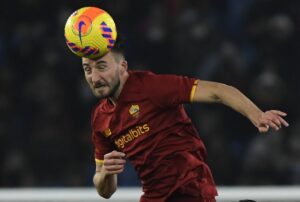 REGGIO EMILIA (ITALPRESS) - Dopo l'eliminazione in Coppa Italia, la Roma non va oltre il 2-2 contro...