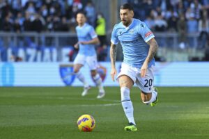 PORTO (PORTOGALLO) (ITALPRESS) - Il Porto vince il primo round battendo la Lazio per 2-1 nella gara...