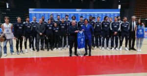 BOLOGNA (ITALPRESS) – Questa mattina sul campo del Paladozza di Bologna che per una settimana sarà...