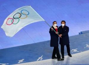 PECHINO (CINA) (ITALPRESS) - Con la cerimonia di chiusura al "Nido d'Uccello", Pechino saluta le...