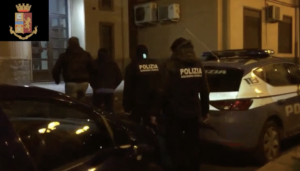 La Polizia di Stato di Catania ha eseguito un’operazione nei confronti dei membri di un sodalizio...