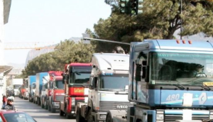 "Il permanere della vertenza degli autotrasportatori per il caro carburanti rischia di appesantire...