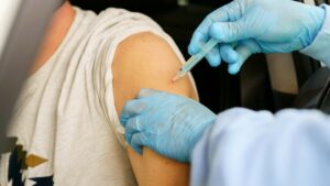 Prosegue la campagna vaccinale anti-Covid19 e cresce il tasso di immunizzazione del personale...