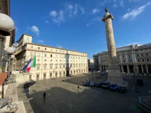 ROMA (ITALPRESS) – Il Consiglio dei Ministri ha dato il via libera al Documento di Economia e...