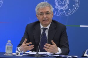 ROMA (ITALPRESS) – “A febbraio la Commissione Europea dava una previsione di crescita per l’Italia...