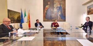 "Prima la pandemia e poi la guerra in Ucraina hanno evidenziato che senza autonomia energetica ed...