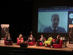 Sono stati più di trecento le studentesse e gli studenti delle superiori della provincia di Catania...