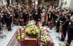 Una cerimonia laica si è svolta questa mattina nell'atrio di Palazzo delle Aquile, sede del...