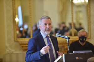 OMA (ITALPRESS) – “I tristi eventi che interessano da ormai quasi due mesi il versante europeo...