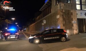 GENOVA (ITALPRESS) – I Carabinieri di Genova, supportati principalmente dai militari di Napoli...