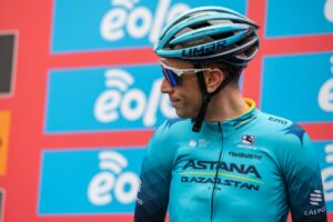 MESSINA (ITALPRESS) – Vincenzo Nibali dice basta. Ma a modo suo. Nella sua Messina, laddove è...