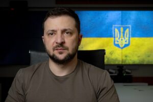 KIEV (UCRAINA) (ITALPRESS) – “Non ci sono catene che possano legare il nostro spirito libero. Non...