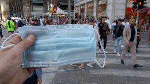 Sono 26.561 i nuovi casi di Covid in Italia. E’ quanto emerge dal bollettino quotidiano diffuso dal...