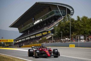BARCELLONA (SPAGNA) (ITALPRESS) – Charles Leclerc ottiene la pole position del Gran Premio di Spagna...