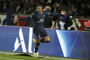 PARIGI (FRANCIA) (ITALPRESS) – Kylian Mbappè resterà un giocatore del Paris Saint Germain. Nasser Al...