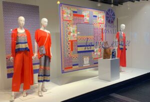 La Rinascente sceglie la creatività di un brand siciliano, La vie en Rosalia, per “vestire” le...