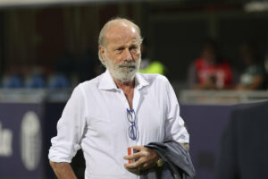 ROMA (ITALPRESS) – “Sabatini crede di prendere tutti per stupidi, ma di equivoco c’è solo lui. Pensa...