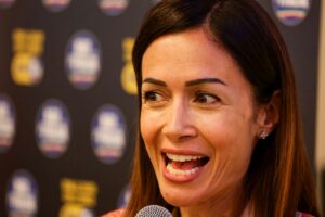 NAPOLI (ITALPRESS) – “Bisogna riflettere su come rafforzare e migliorare il reddito di cittadinanza...