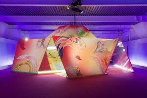 MILANO (ITALPRESS) – Hypernova è l’installazione realizzata da Sara Ricciardi per glo, protagonista...