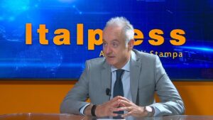 ROMA (ITALPRESS) – “Dopo due anni di pandemia i clienti tornano in aeroporto, ritornano a viaggiare...