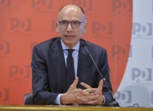 ROMA (ITALPRESS) – “Abbiamo la possibilità concreta di eleggere nei 13 ballottaggi 13 sindaci, di...