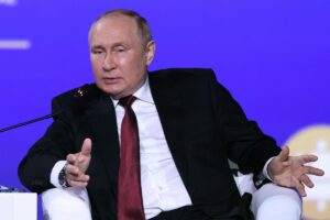 ROMA (ITALPRESS) – Nulla sarà più come prima: parola di Vladimir Putin. Al Forum economico di San...