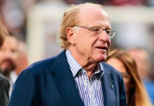 MILANO (ITALPRESS) – “La Serie A italiana è un prodotto scarso e noioso: è diventata la Serie B...