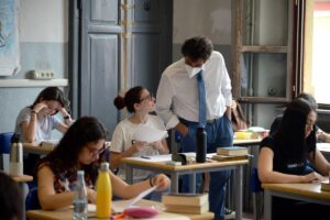 ROMA (ITALPRESS) – La traccia che parte da un brano tratto dal libro “Tienilo acceso. Posta...