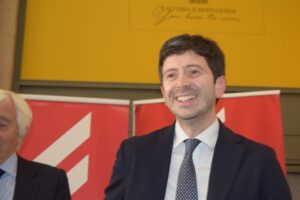 Presentato alla libreria Feltrinelli il libro di Laura Boldrini(già presidente della Camera) "...