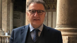 "Apprendo con rammarico di essere stato inserito nella lista dei cosiddetti "impresentabili" stilata...