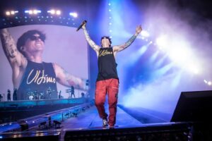 Con la data zero allo Stadio di Bibione è partito il tour di Ultimo, prodotto da Vivo Concerti. Il...