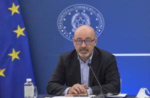 ROMA (ITALPRESS) – “Sono contento di tornare a lavorare” nel mio ruolo, “c’è stata una possibilità”...