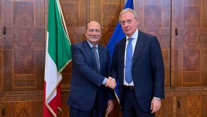 "Sono molto soddisfatto, è stato un incontro positivo e costruttivo in cui sono stati affrontati...