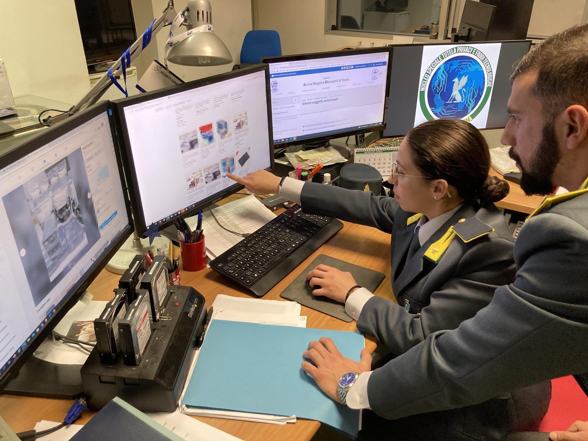 Oscurati 59 siti di vendita non autorizzati di prodotti da fumo